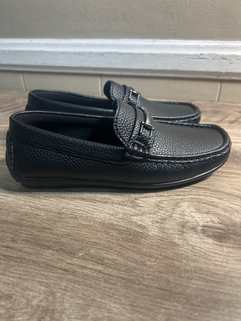 Oliver Mason New York Boys Loafers Size 2 Like New